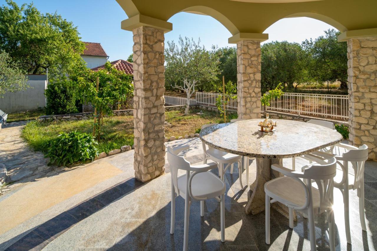 Lusi House Vila Sveti Filip i Jakov Exterior foto